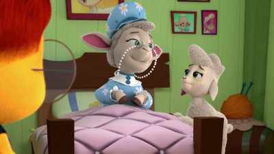 Maisie! Great
to see you, honey! - The Chicken Squad