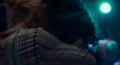 - MAJA:
 "You could give me a look." - Attachment