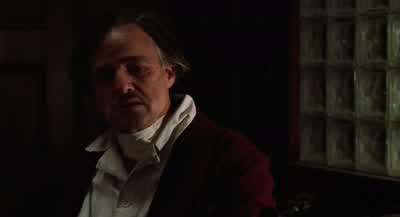 माझी पत्नी वरचा मजला रडत आहे. - The Godfather