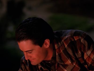 Major, I'm gonna take
a moment here. - Twin Peaks