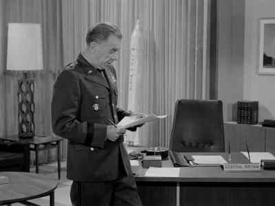 Major, Operation Powderkeg
is ready for the final phase. - Gilligan's Island