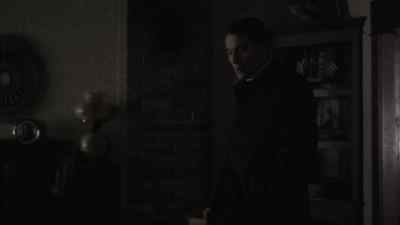 - Major.
- Yes, sir? - The Man in the High Castle