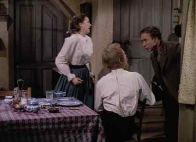 Major! Zee!
They got him! - Jesse James
