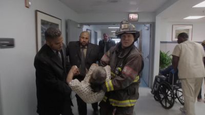 Make a hole! - Chicago Fire