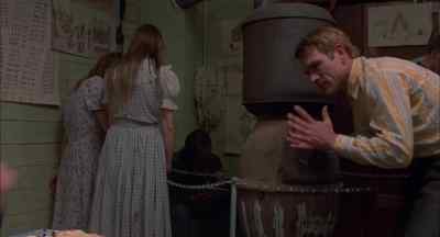 Make a lot of
chocolate pies, Loretta? - Coal Miner's Daughter
