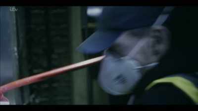 Make sure you break them
and don't bend the strut, - Hatton Garden