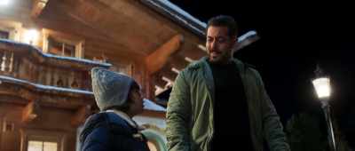 Make sure you make her feel
special tomorrow. - Tiger Zinda Hai