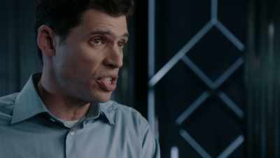 "Make sure their bellies
are full - James Cameron's Story of Science Fiction