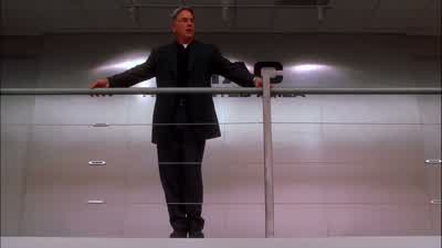 Make the eyes bigger, Abby. - NCIS