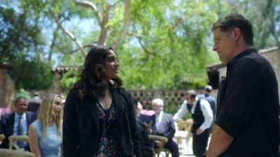 Making friends? - CSI: Vegas