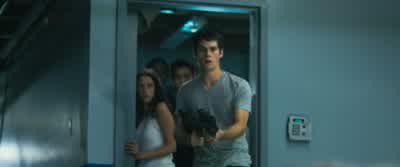 मल। ठीक है, चलो! - Maze Runner: The Scorch Trials