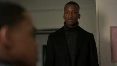 Malcolm, look, I
know this looks crazy, - Power Book II: Ghost