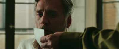 MALE OFFICER:
Mr. Feldman, I'm leaving you a note - Foxtrot
