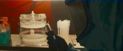 MALE SCIENTIST: Moonscreen
temperature... stable. - Werewolves