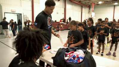 MALIK: IT'S TRULY, TRULY A
BLESSING TO BE ABLE TO SEE THAT - Harlem Globetrotters: Play It Forward