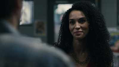 -Mallory!
-[laughter echoing] - Cruel Summer