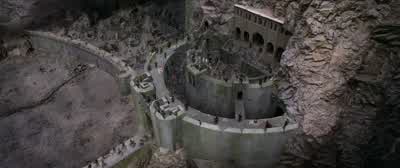 - Mama! - Éothain! - The Lord of the Rings: The Two Towers