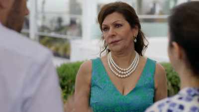Mama, I didn't
invite you because I - Love's Greek to Me