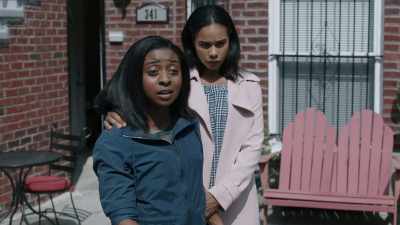 - Mama?
Just do like they say. - FBI: Most Wanted