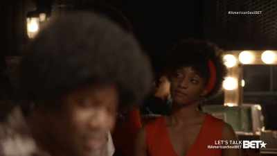 ♪ Mama, uh ♪ - American Soul