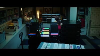 Mama's gonna shopping spree. - Kaleidoscope