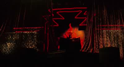 MAN 2: Wow. - From Dusk Till Dawn