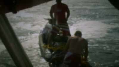 Man 4:
We were trying
to give him CPR, - Momentum Generation