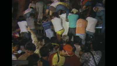 [man] As it drew
near midnight in Manila, - The Kingmaker