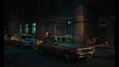 -[man bangs on hood] Hey!
-[Ledroit grunts] - Eric