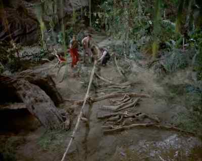 [ Man ]
Come on! Hurry up! - Land of the Giants