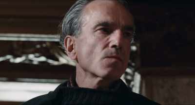 MAN and CROWD:
Ten, nine, eight, - Phantom Thread