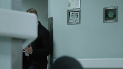 Man down!
Man down! - Chicago Fire
