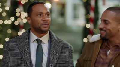 Man, every year I say I'll
come to this, but never do. - Trading Up Christmas