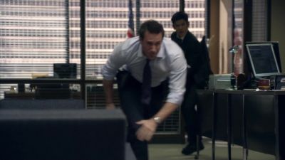 (man) GO!
CUT HER OFF AT THE STAIRS! - FlashForward