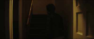 -[man groaning]
-[Jack] Look.
We told you to take it easy. - Dead Money