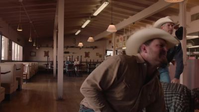 [man groans, exhales sharply] - Twin Peaks