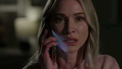  Man: Hope,
 why did you let me die? - Look Who's Stalking