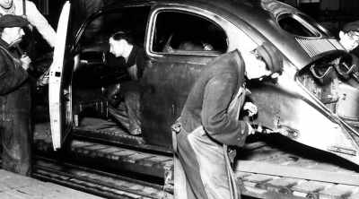 - [man] so how do we
    fix this, mr. Porsche? - The Cars That Made the World