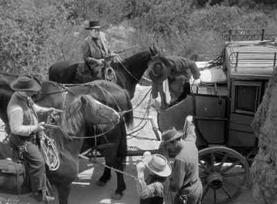 - [Man] Hurry up, get down off of there. - The Wistful Widow of Wagon Gap