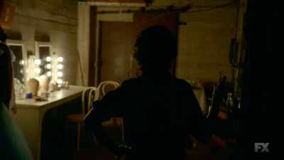 MAN: I didn't know the patrona
had turned to a widow, - FEUD