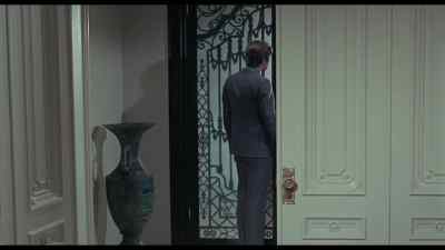 - [Man] I'm Mr. Bendetto. - Eye of the Cat