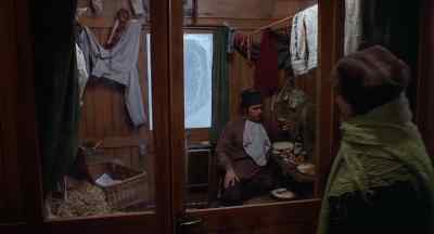 [Man]
Irkutsk! Irkutsk! - The Twelve Chairs