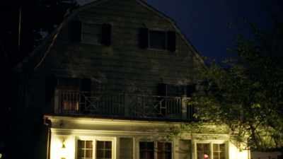 - MAN: Is this fact or fiction? - It's fiction. Absolutely. - Famously Haunted: Amityville