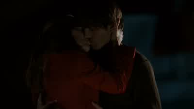 MAN: It's Romeo Midnight one last time. - Valentine's Day