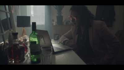 [Man] Listen, Eddie, as
long as you work for us, - Dinosaur Hotel 2