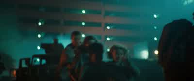 MAN: Load them up! - Battle Los Angeles