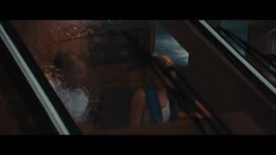 MAN: Gale warning! - The Wolf of Wall Street
