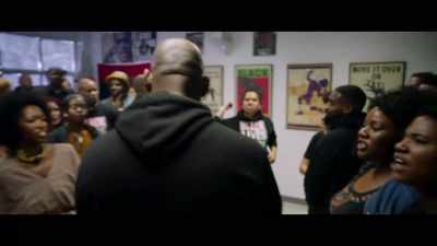 -[man] Mic check!
-[all] Mic check! - Da 5 Bloods
