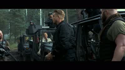 Man: Move out! - Logan
