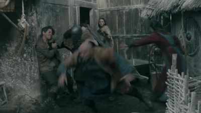 -MAN: No, please!
-[PEOPLE SCREAMING] - Vikings